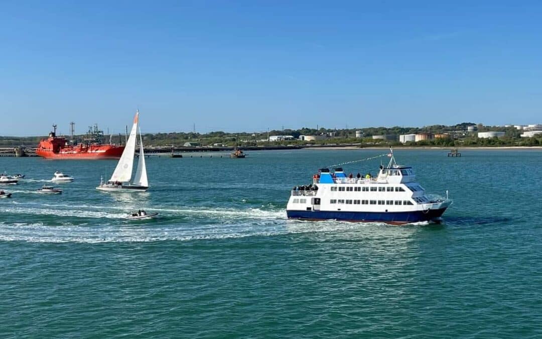 Cowes Week Special – Landing